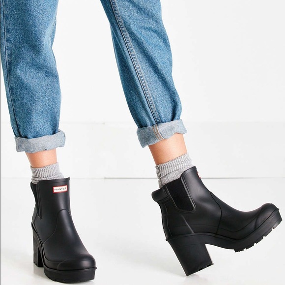 *SOLD๐Hunter Boots Burgundy Block Heel Limited - Picture 8 of 8